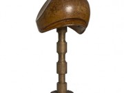 Forma-per-cappelli-in-legno-vintage-cod-E252-01