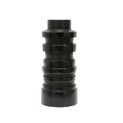 black ceramic vase “chulu”